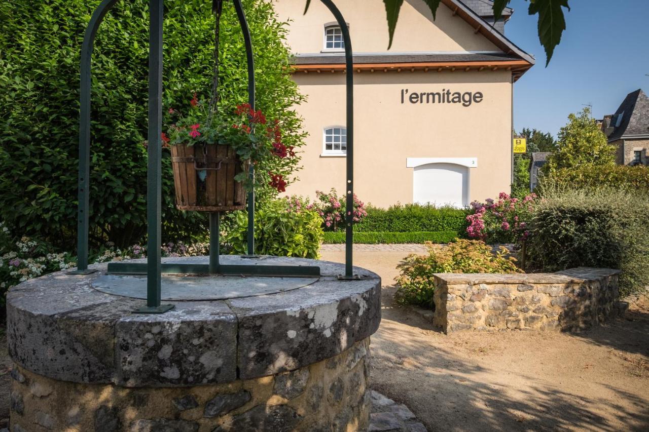 Logis L'Ermitage Hotel & Restaurant Saulges Esterno foto